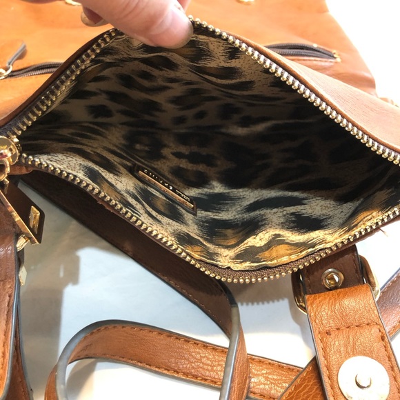 Call it Spring Crossbody Bag - Picture 8 of 16